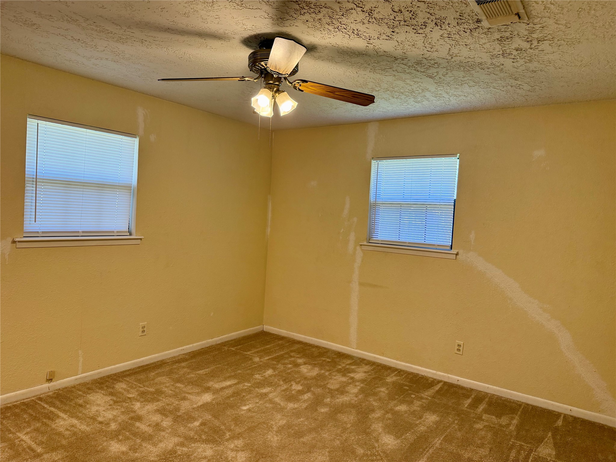 505 S San Jacinto Street Whitney TX 76692