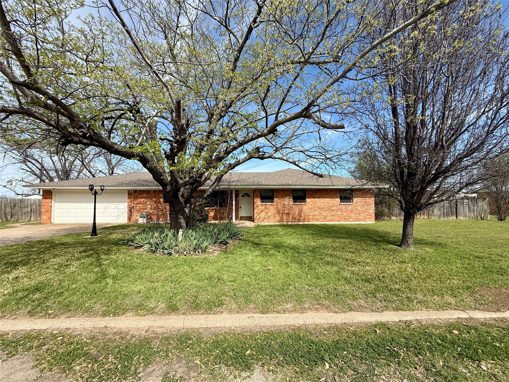 505 S San Jacinto Street Whitney TX 76692