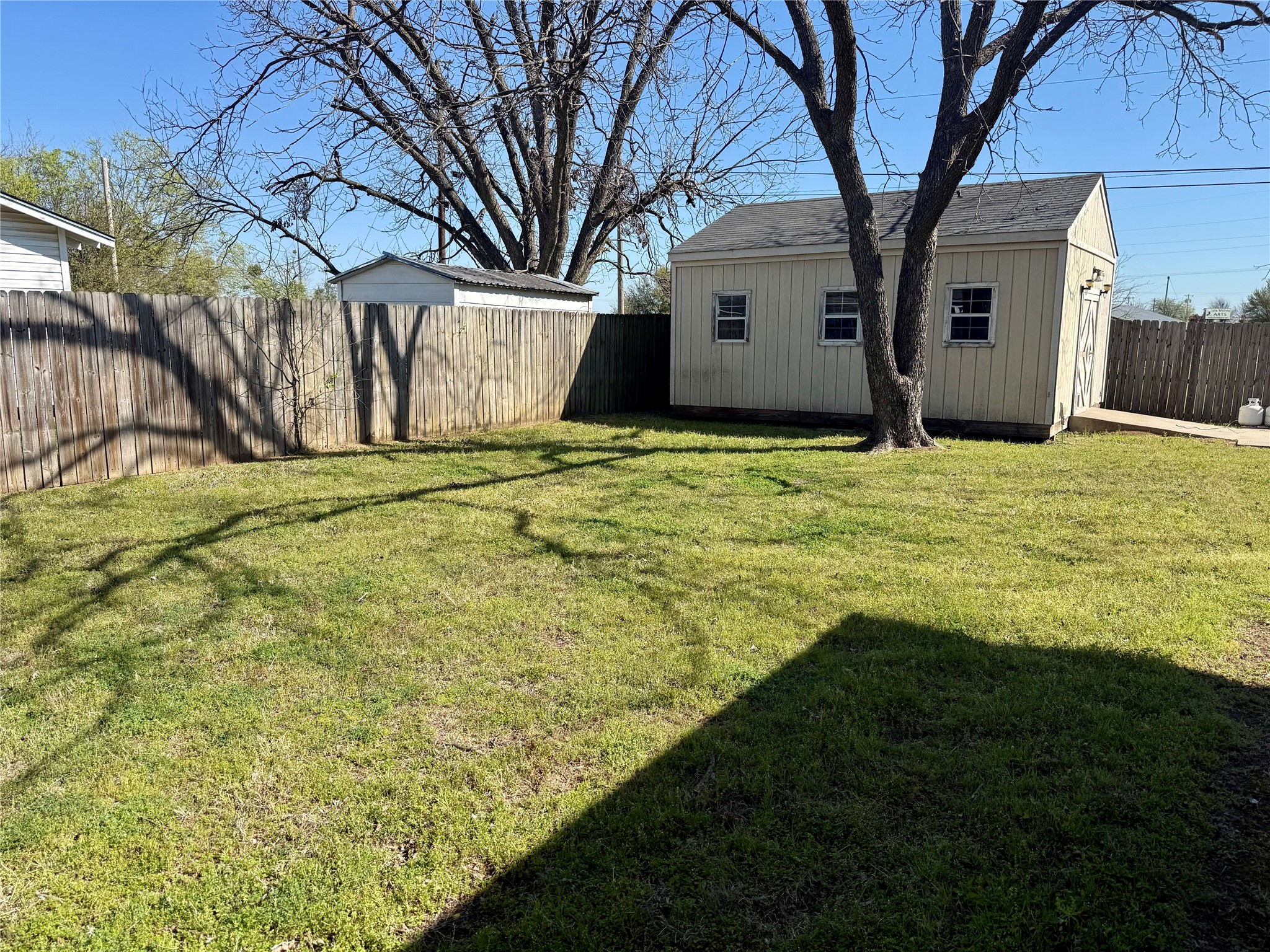 505 S San Jacinto Street Whitney TX 76692