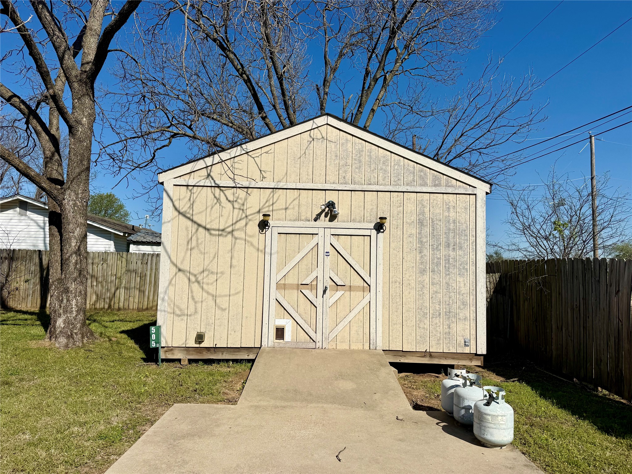 505 S San Jacinto Street Whitney TX 76692