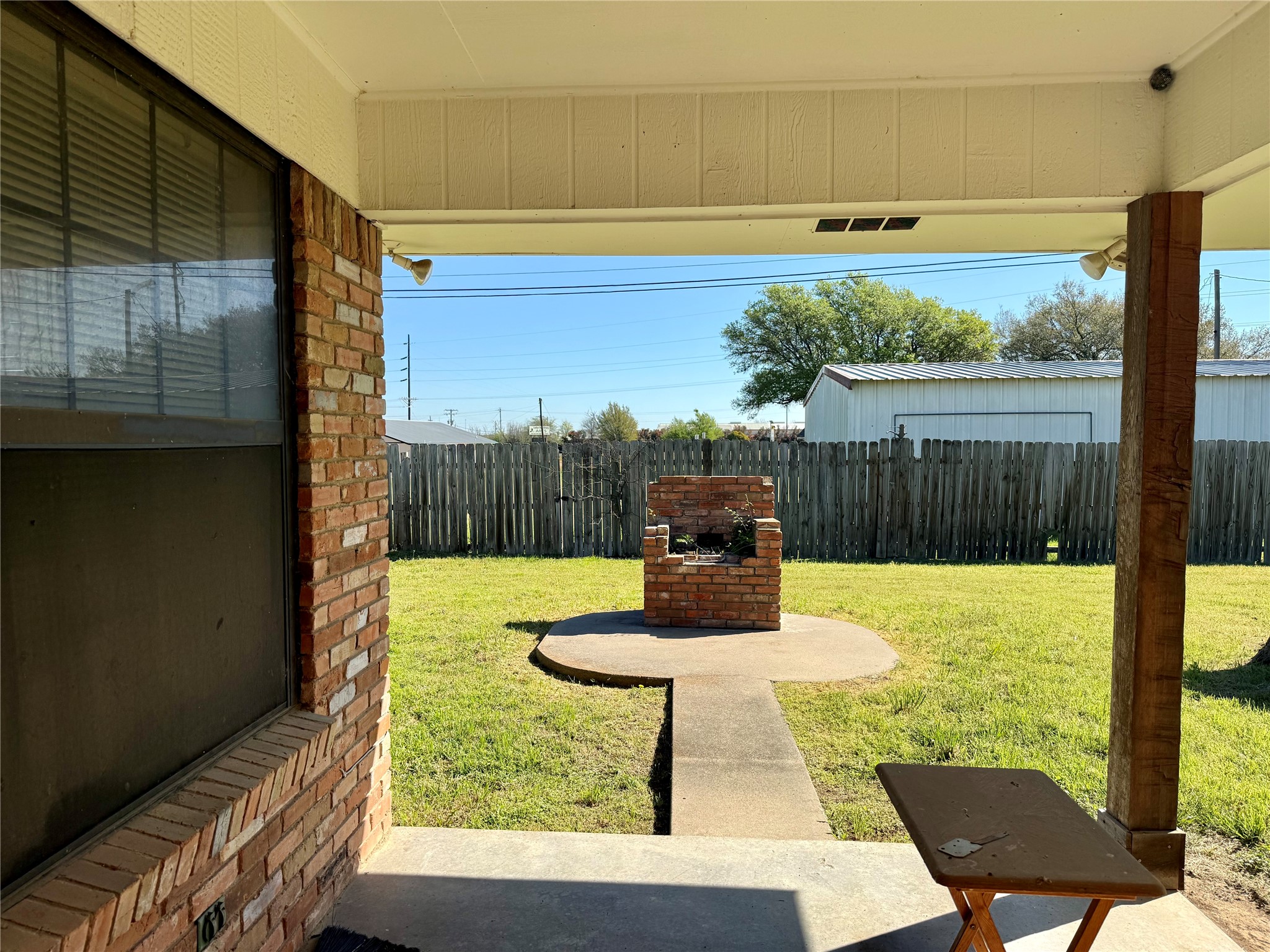 505 S San Jacinto Street Whitney TX 76692
