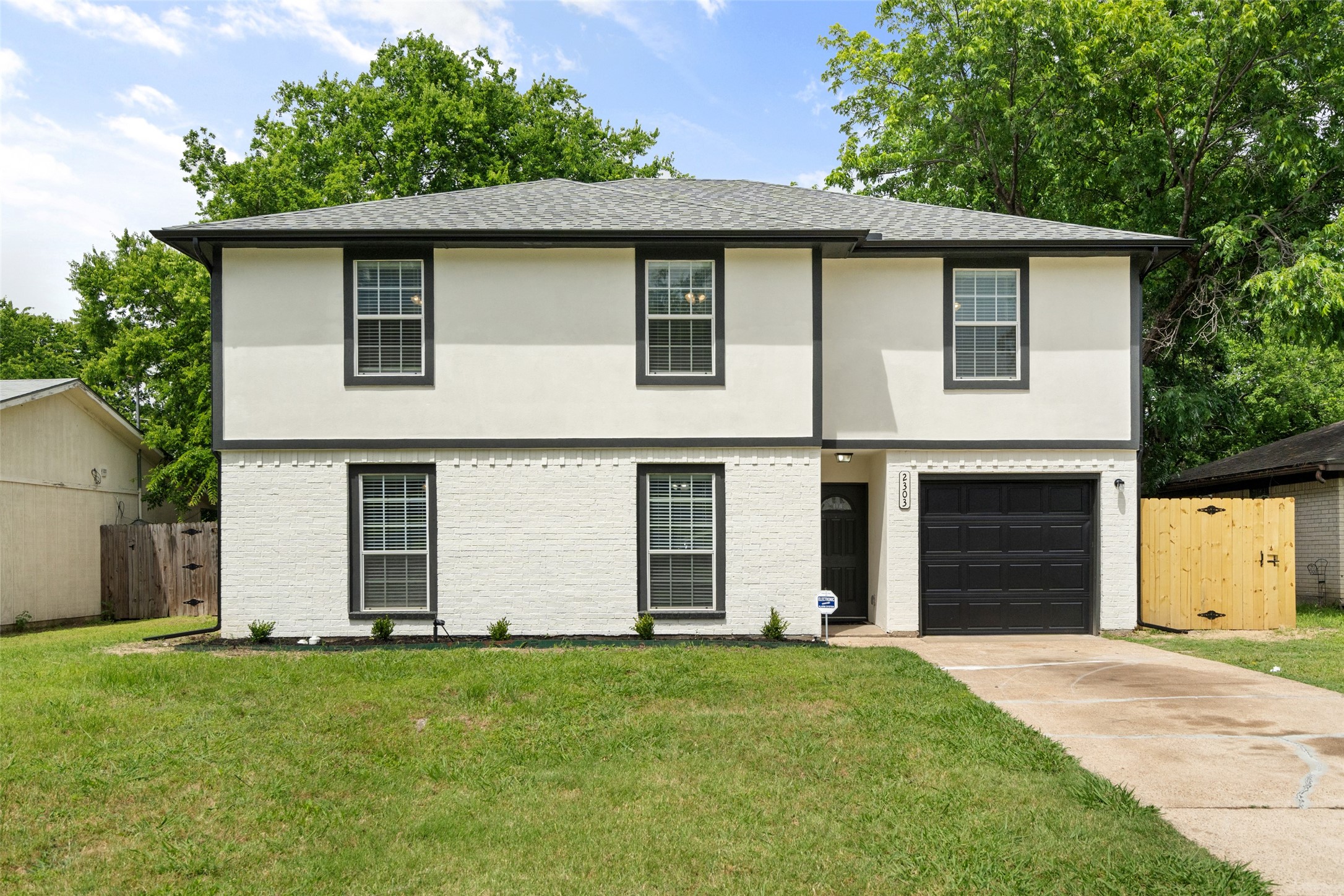 2303 Avenue C Grand Prairie TX 75051