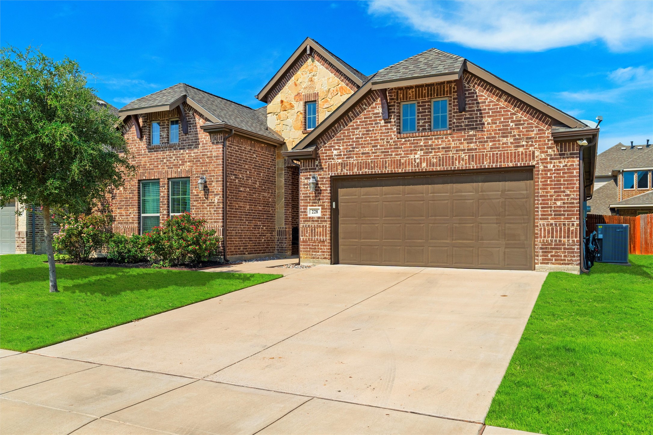 228 Prairie Oak Court Burleson TX 76028