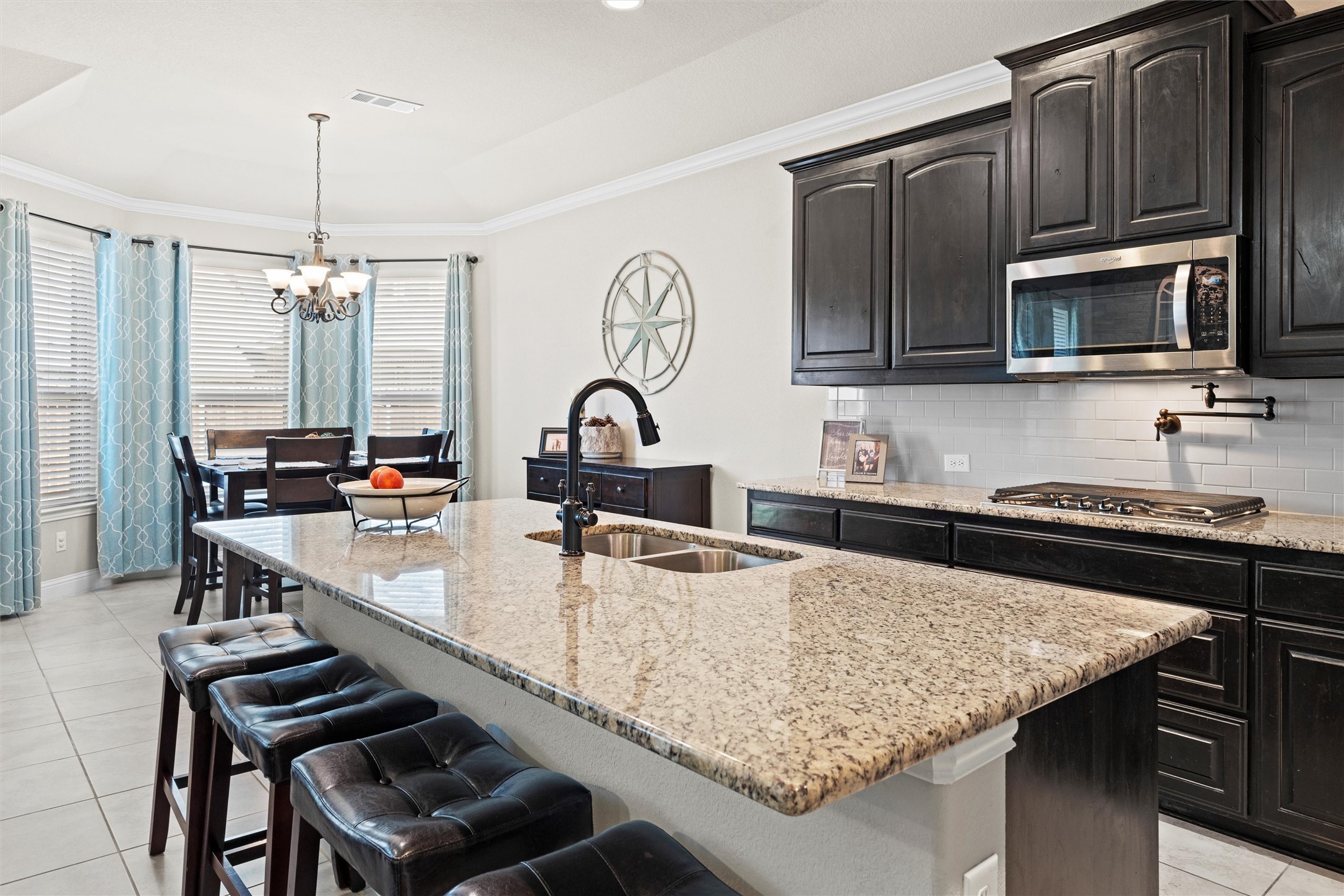 228 Prairie Oak Court Burleson TX 76028