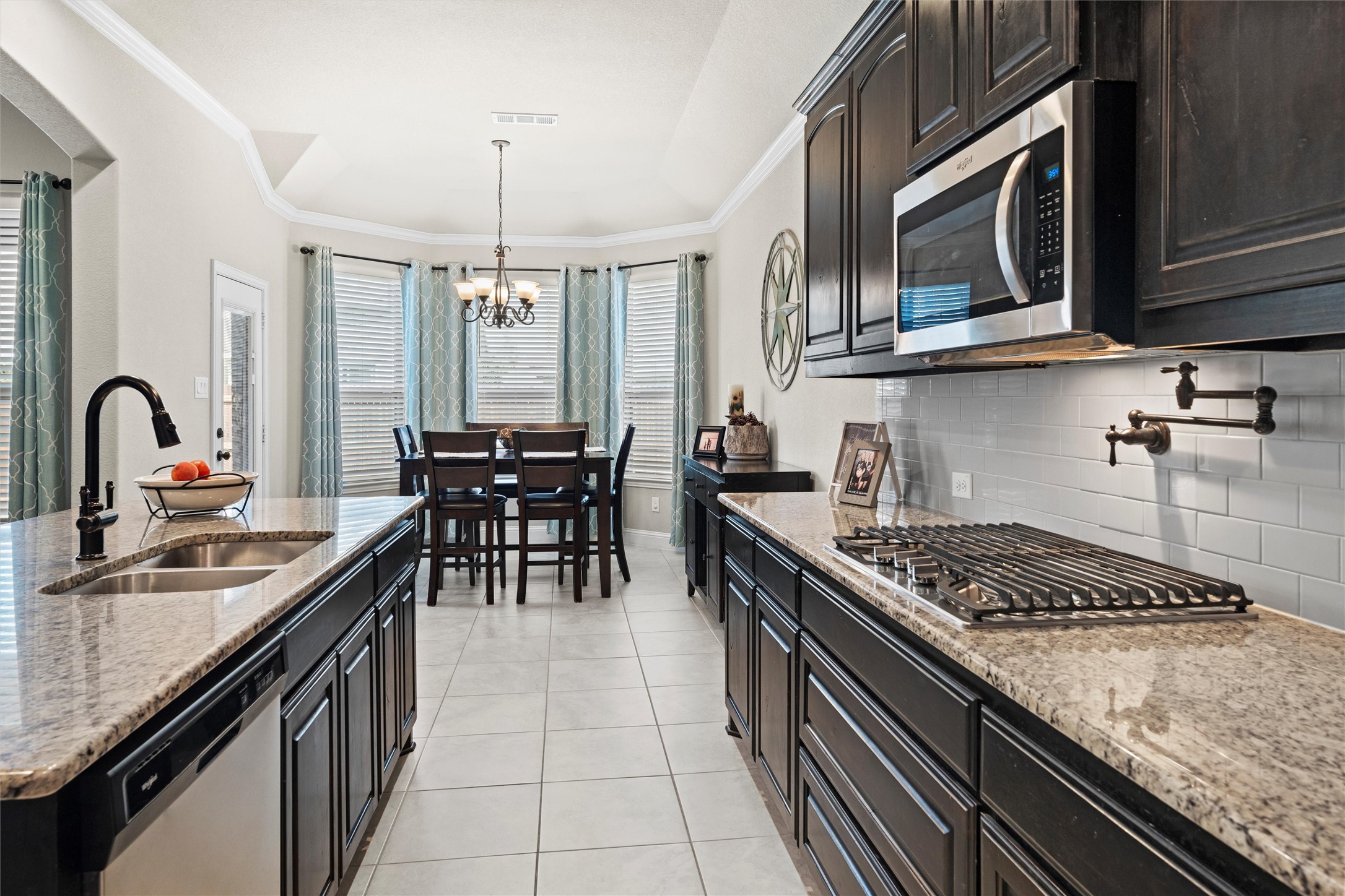228 Prairie Oak Court Burleson TX 76028