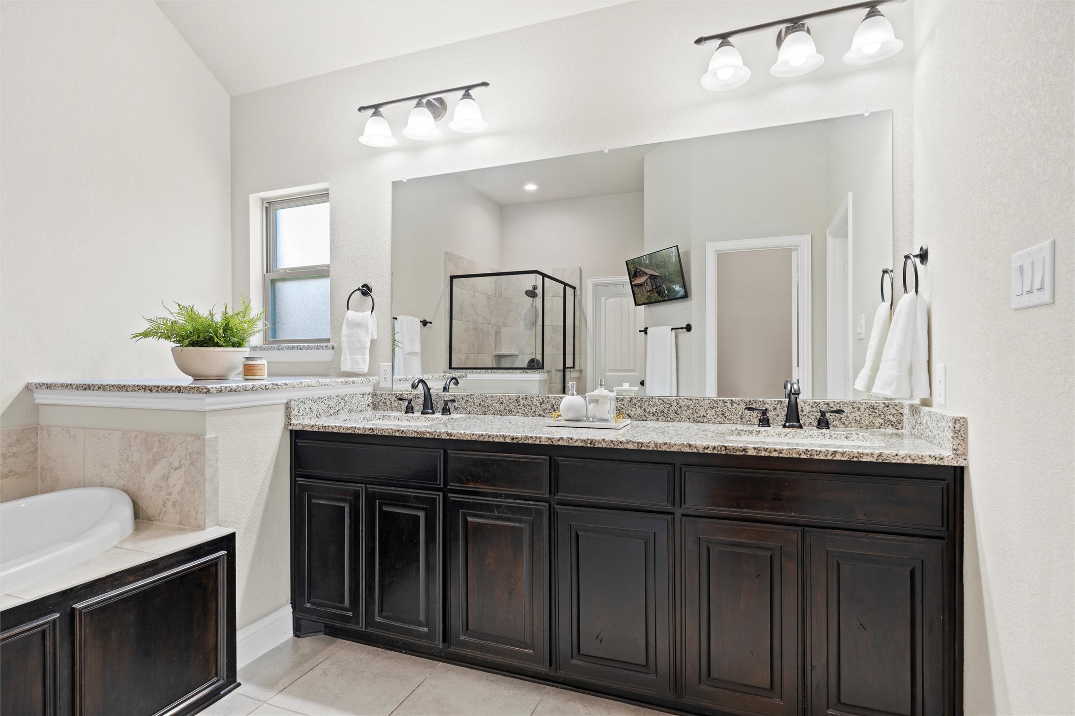 228 Prairie Oak Court Burleson TX 76028