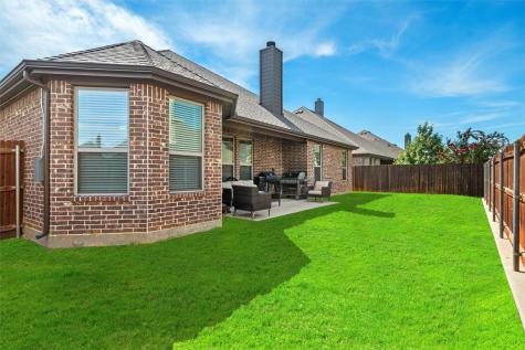 228 Prairie Oak Court Burleson TX 76028