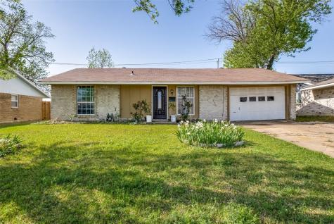 2722 Spiceberry Lane Mesquite TX 75149