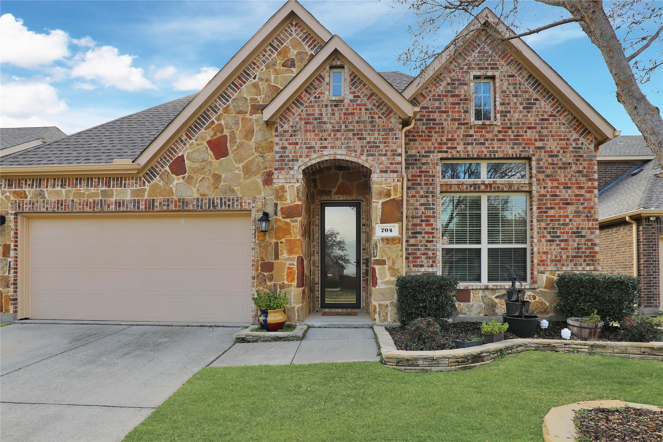 704 Challenger Drive Mckinney TX 75072
