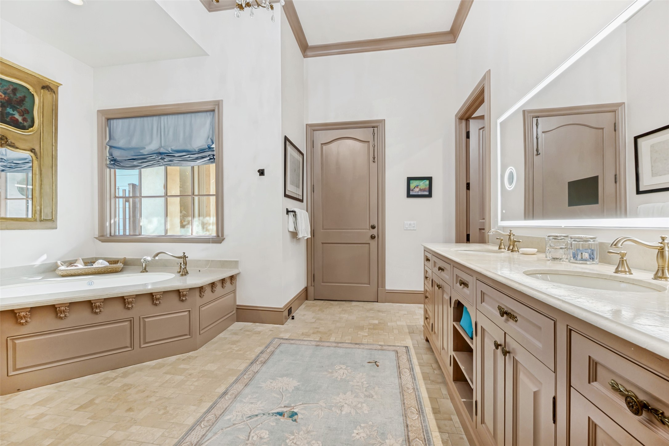 4327 Irving Avenue Dallas TX 75219