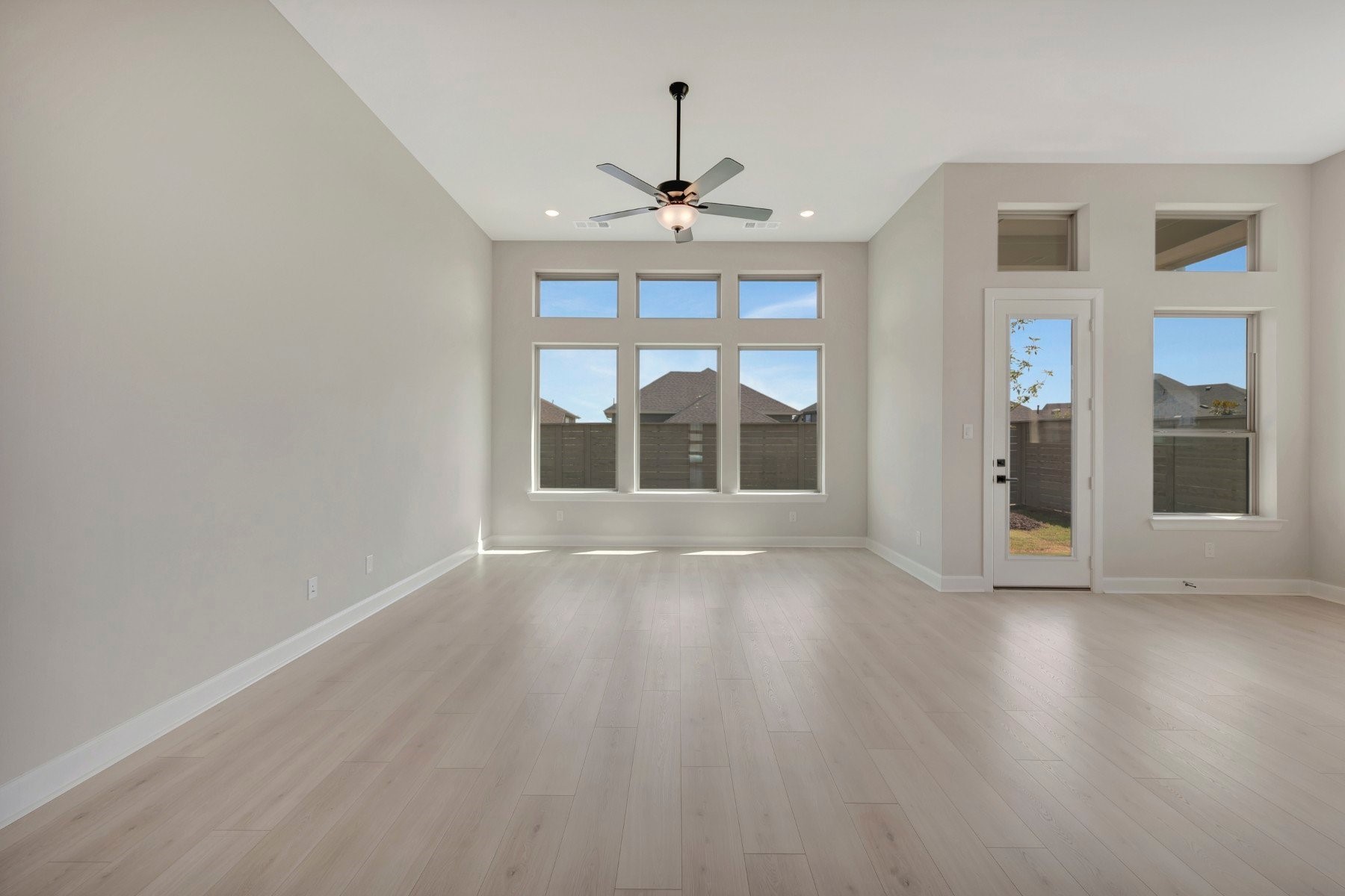 11724 Wildwood Street Justin TX 76247