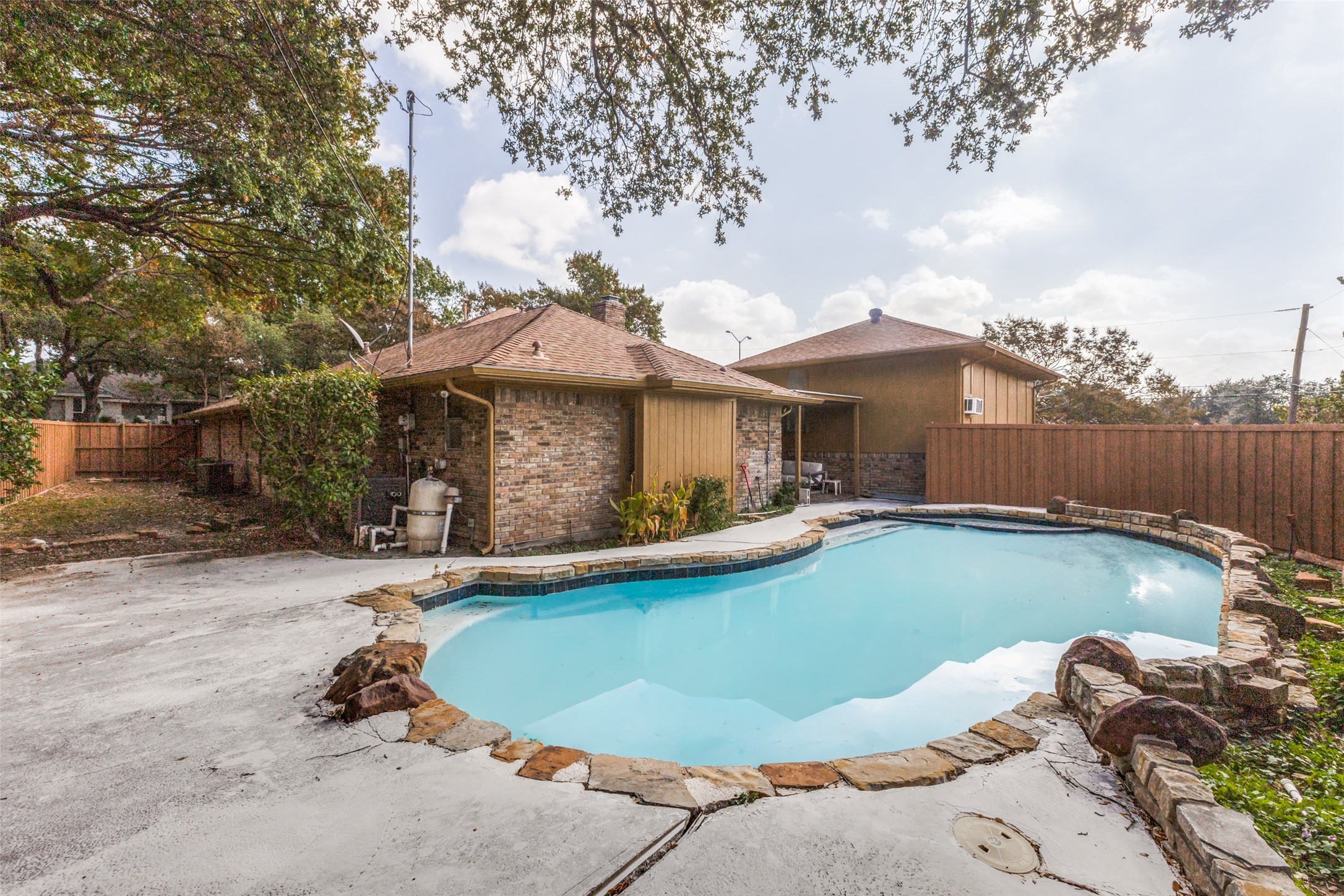 8517 Clover Meadow Drive Dallas TX 75243