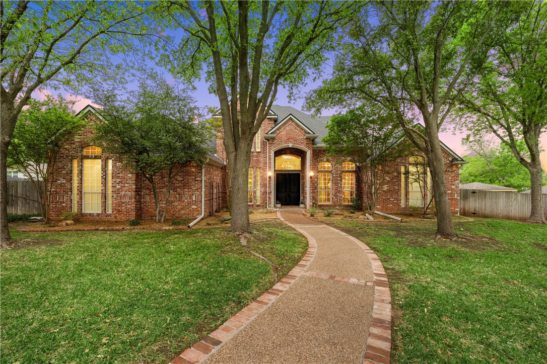 12002 Woodfall Circle Woodway TX 76712