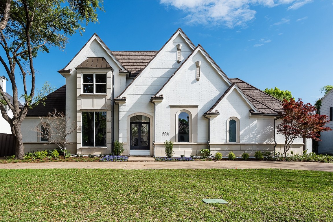 6011 Lakehurst Avenue Dallas TX 75230