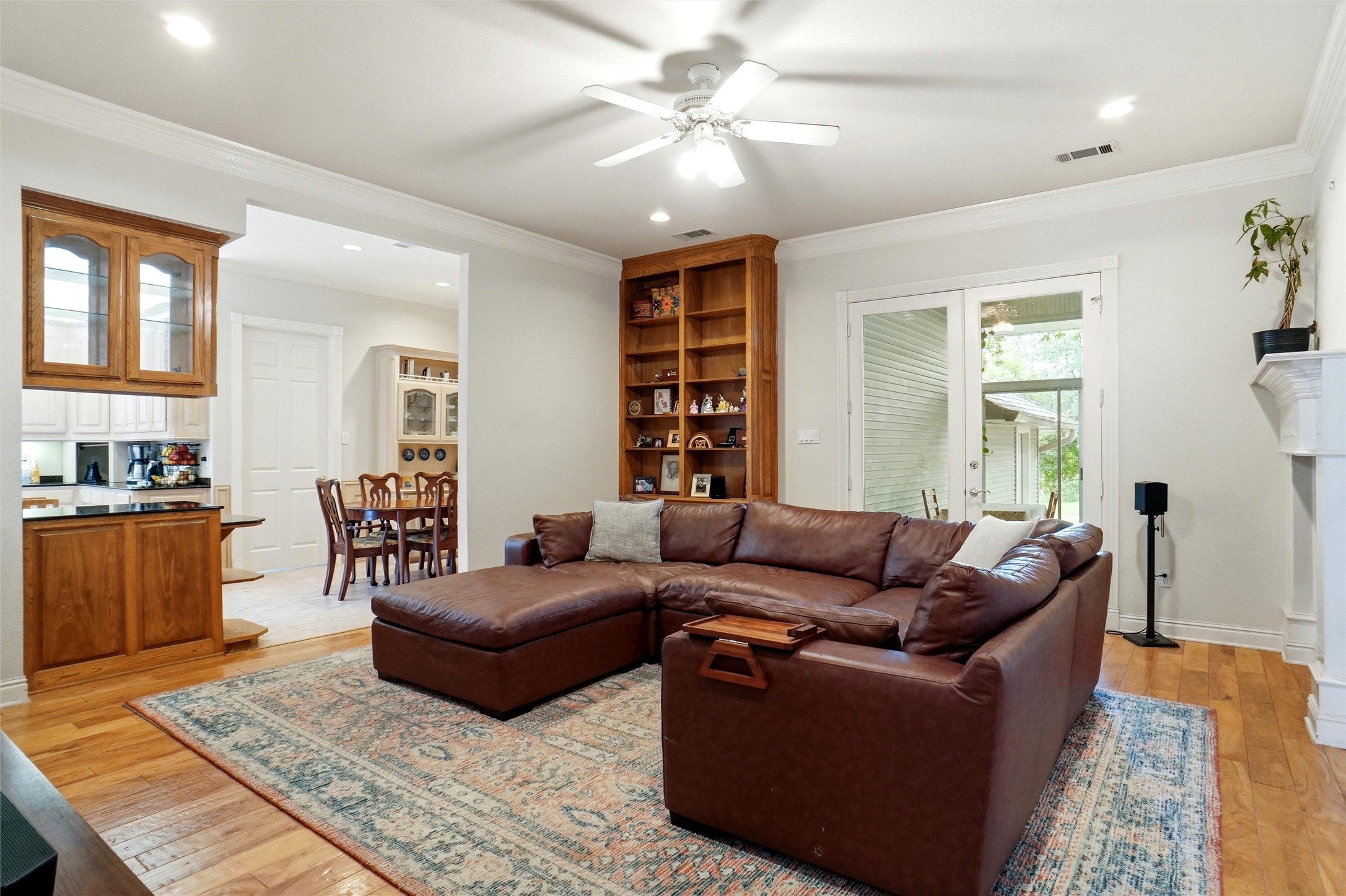 2600 Rosebud Lane Richland Hills TX 76118