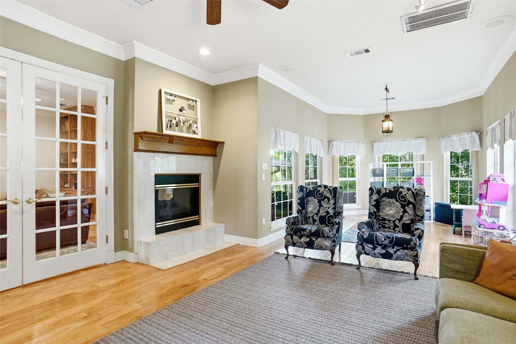 2600 Rosebud Lane Richland Hills TX 76118