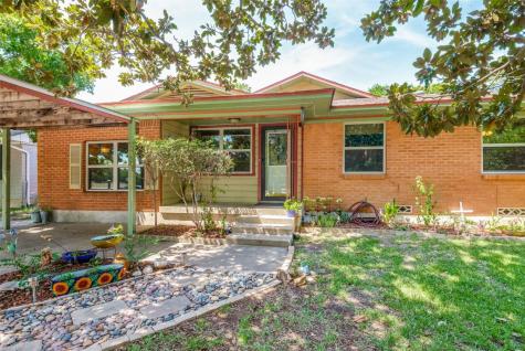 805 Laguna Drive Denton TX 76209