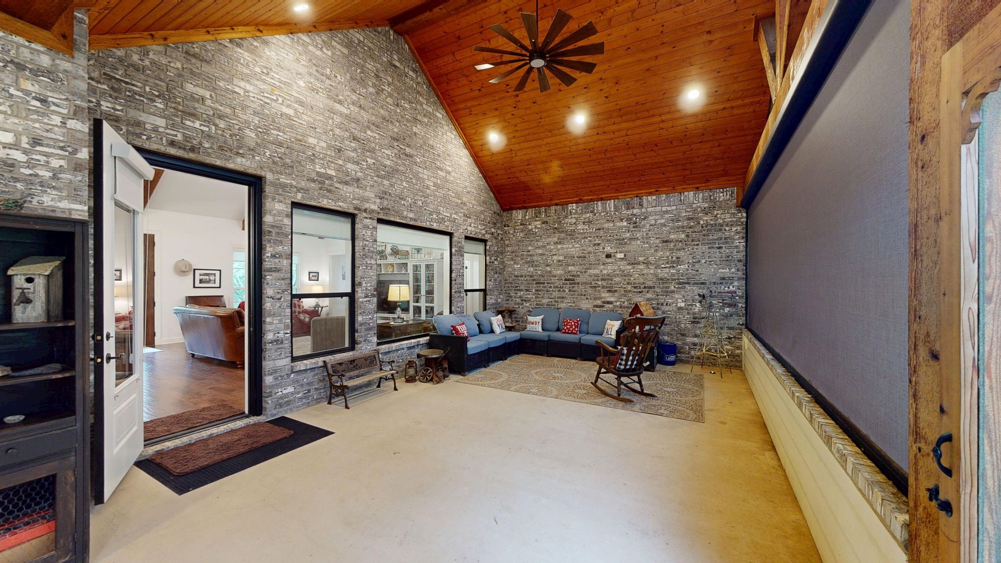 805 County Road 3802 Bullard TX 75757