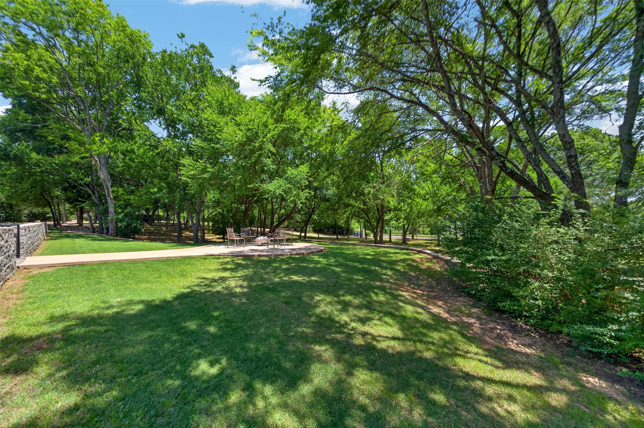805 County Road 3802 Bullard TX 75757