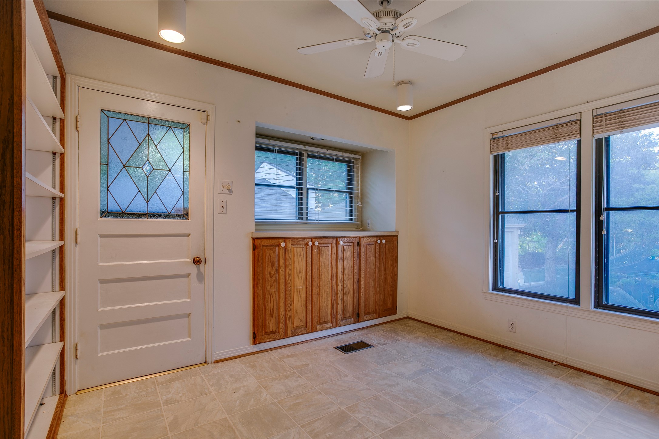 1439 Junior Drive Dallas TX 75208