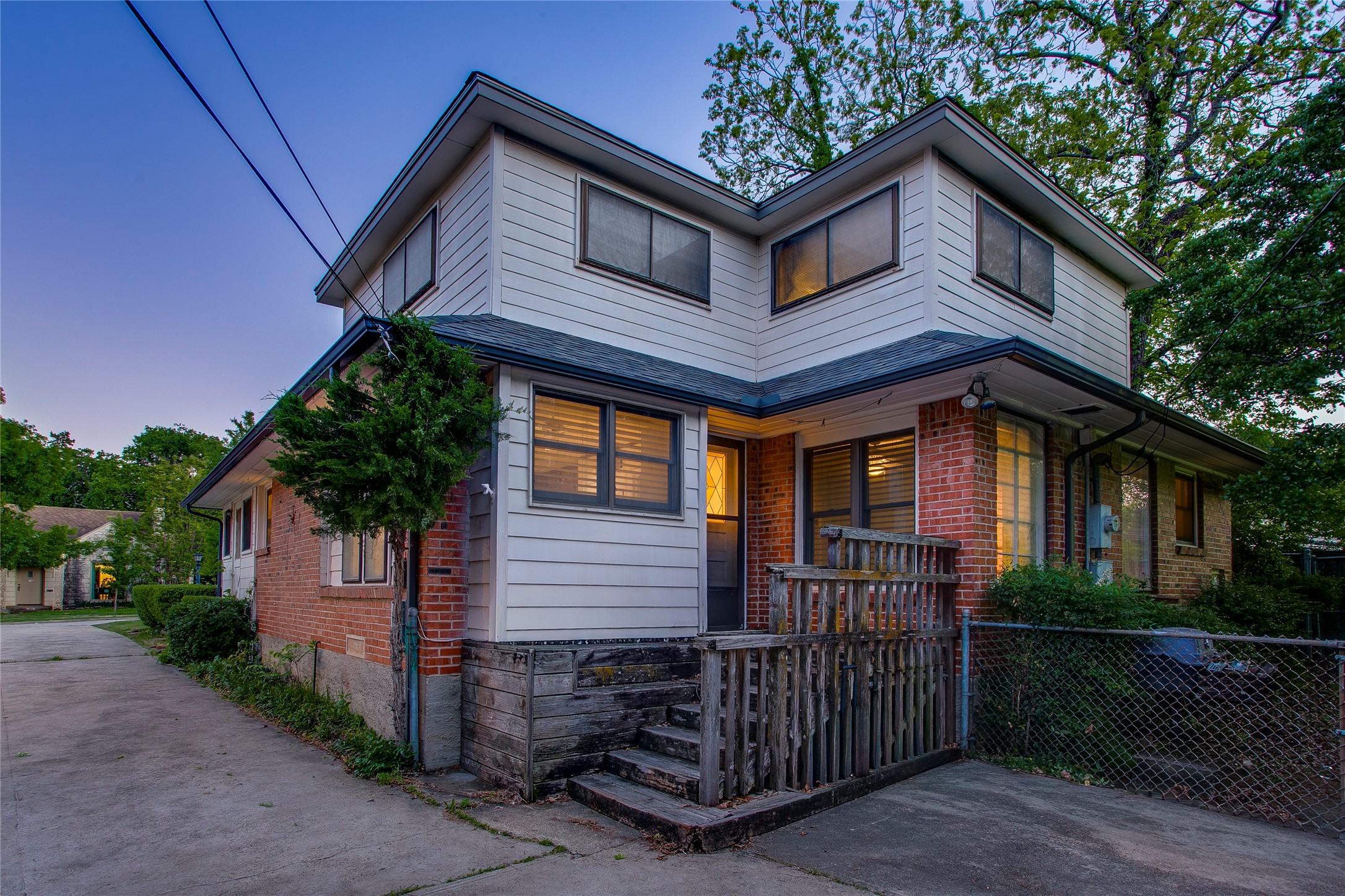 1439 Junior Drive Dallas TX 75208