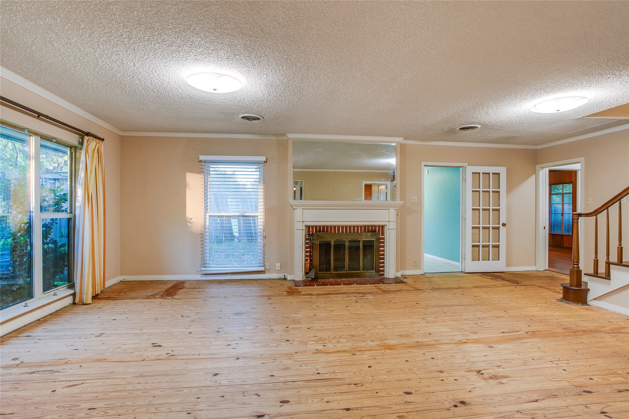1439 Junior Drive Dallas TX 75208