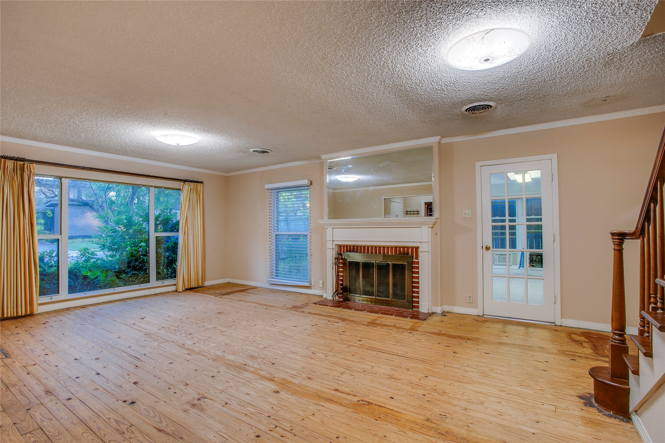 1439 Junior Drive Dallas TX 75208
