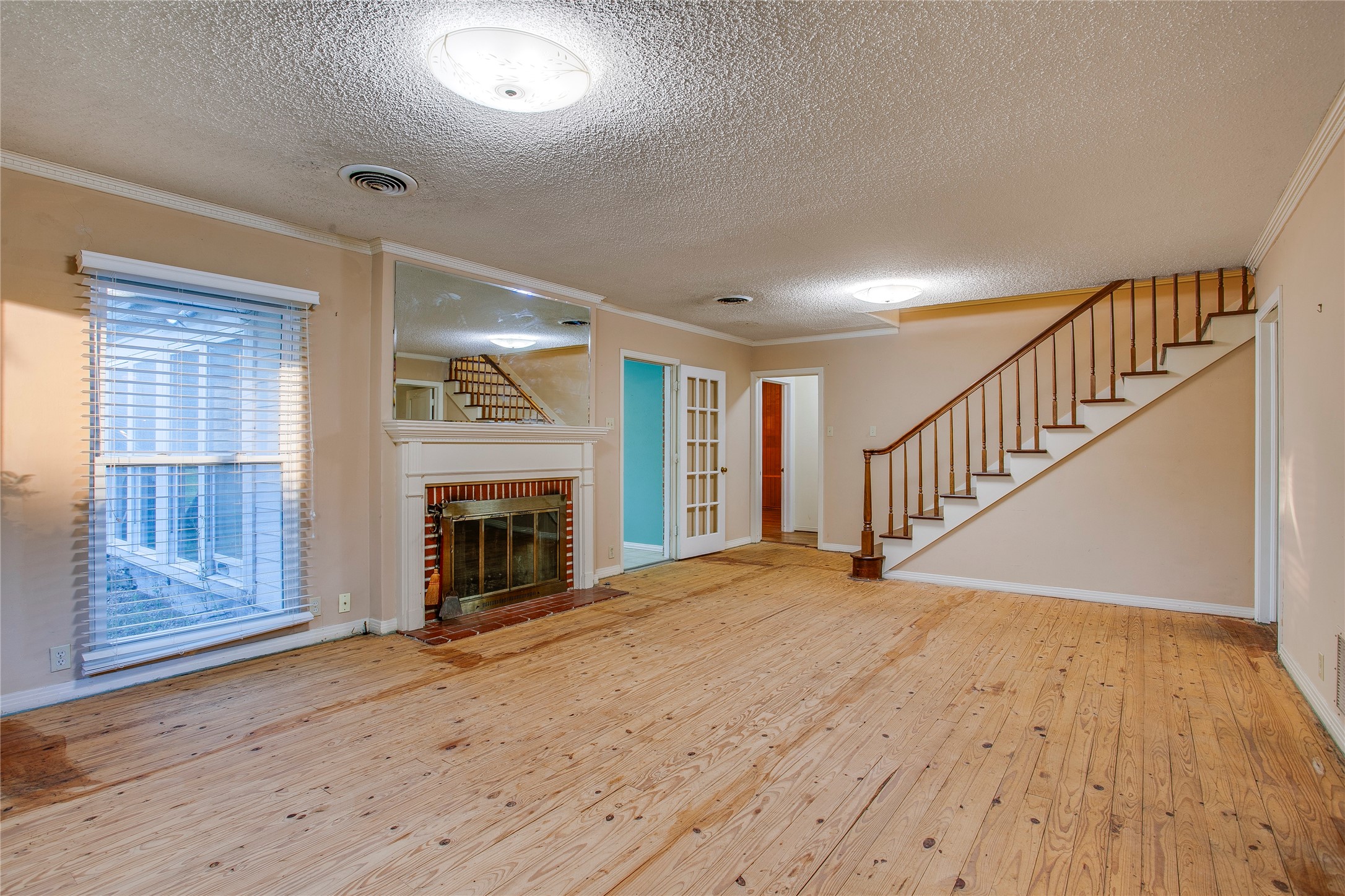 1439 Junior Drive Dallas TX 75208