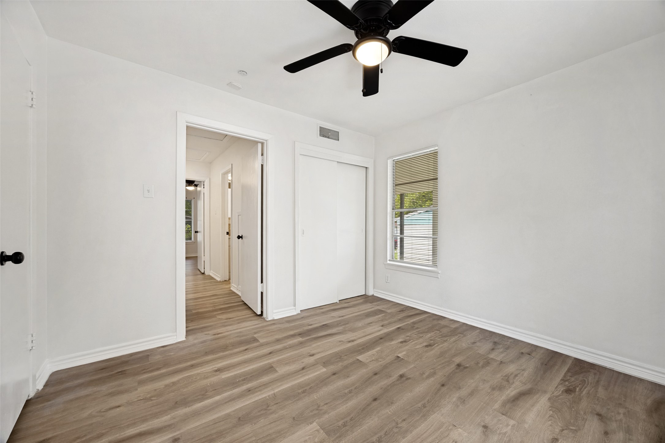 116 Vandenburg Drive Denison TX 75020