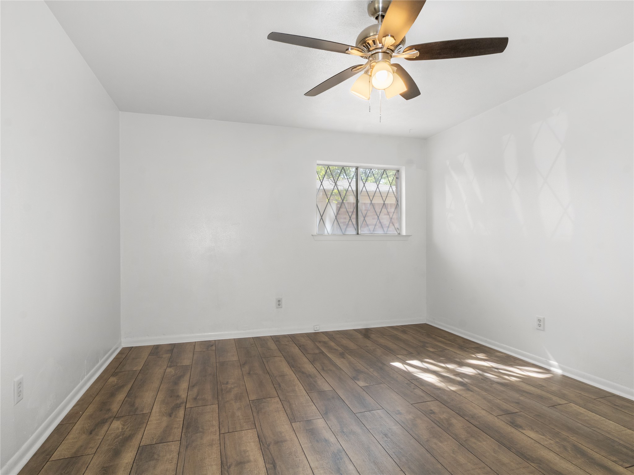 3528 N Beaton Street Corsicana TX 75110
