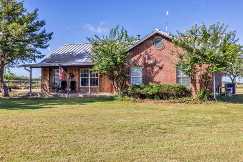 2116 Poetry Road Royse City TX 75189