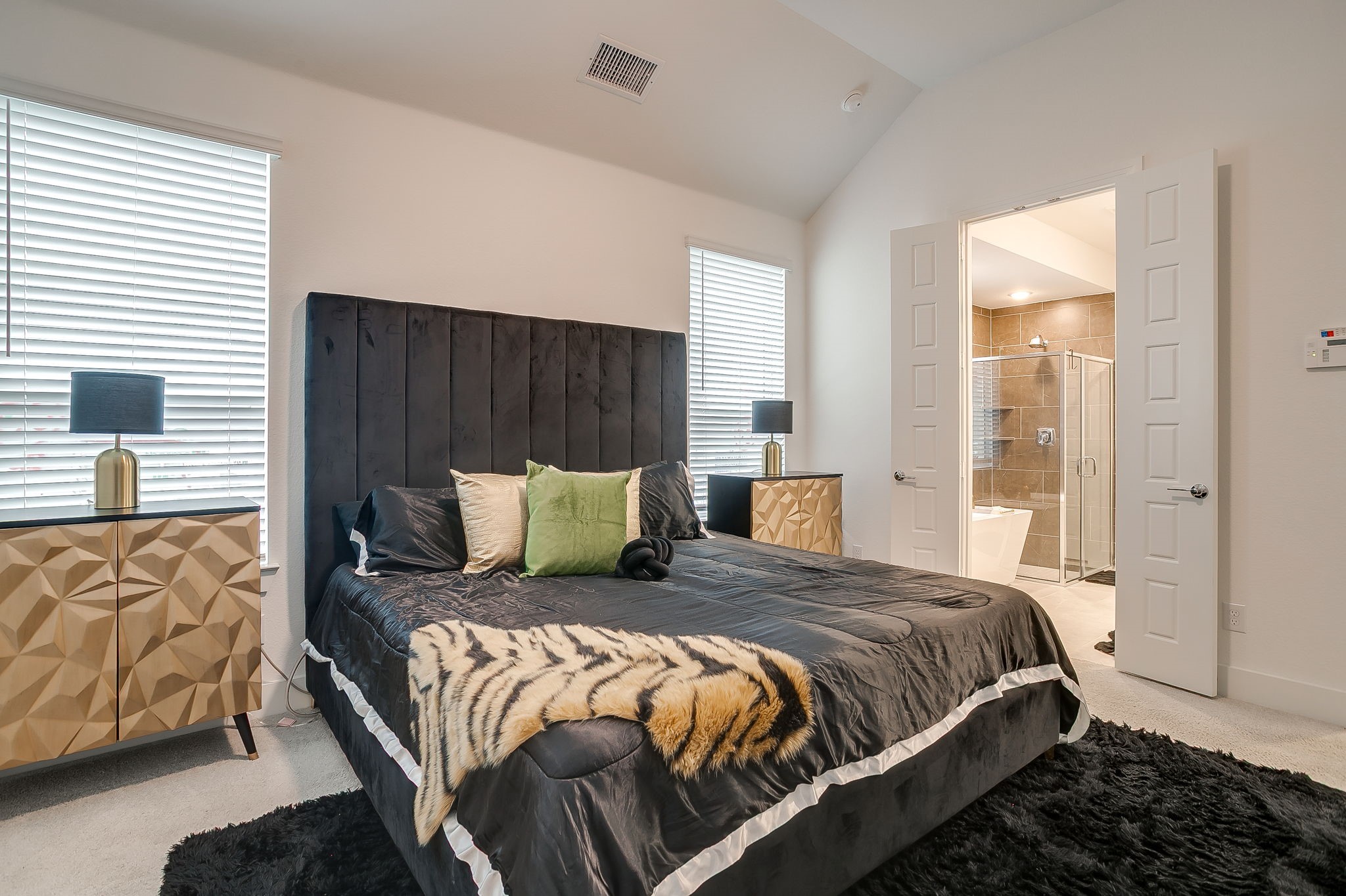 925 Carnation Drive Crowley TX 76036