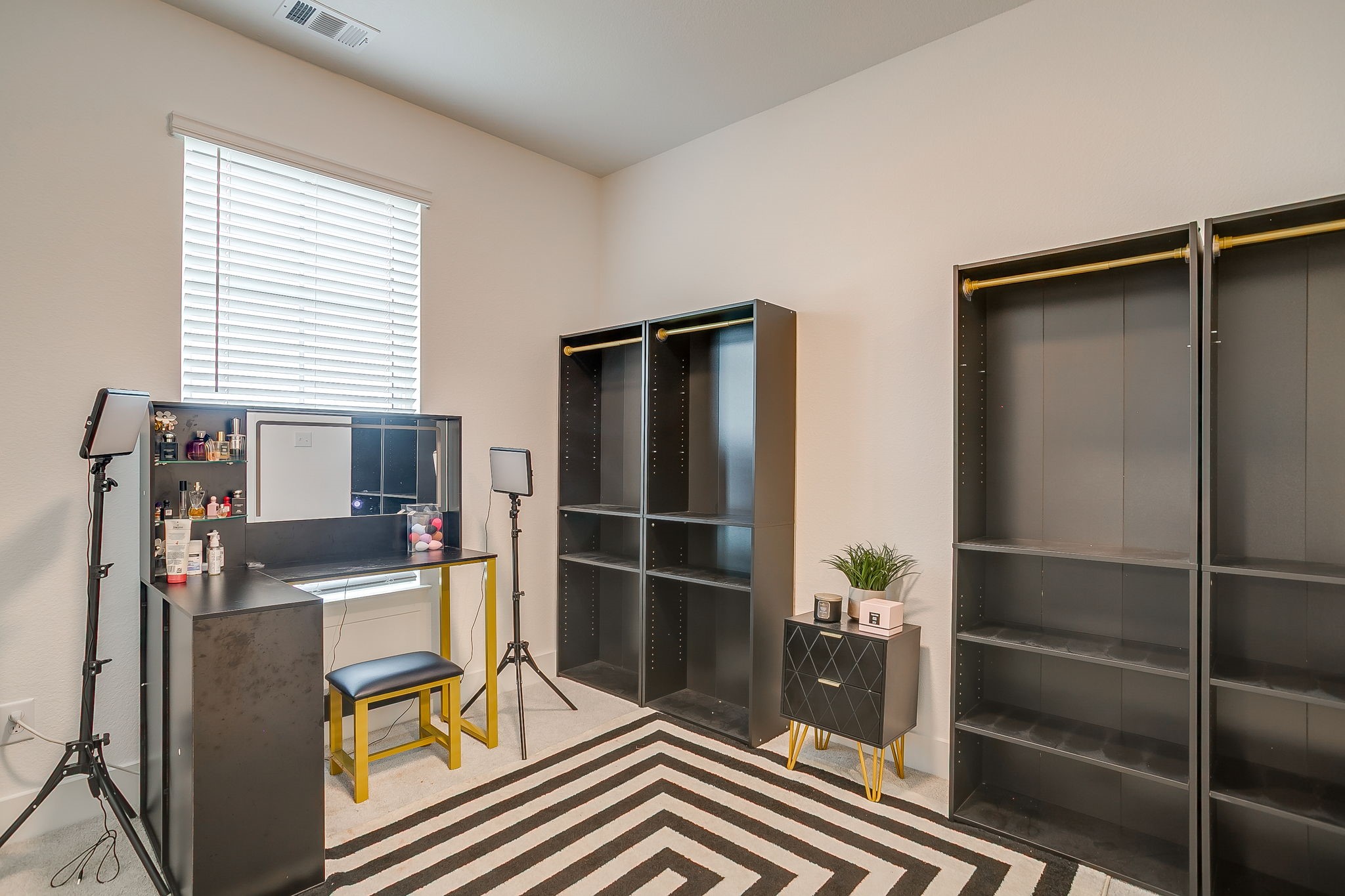 925 Carnation Drive Crowley TX 76036
