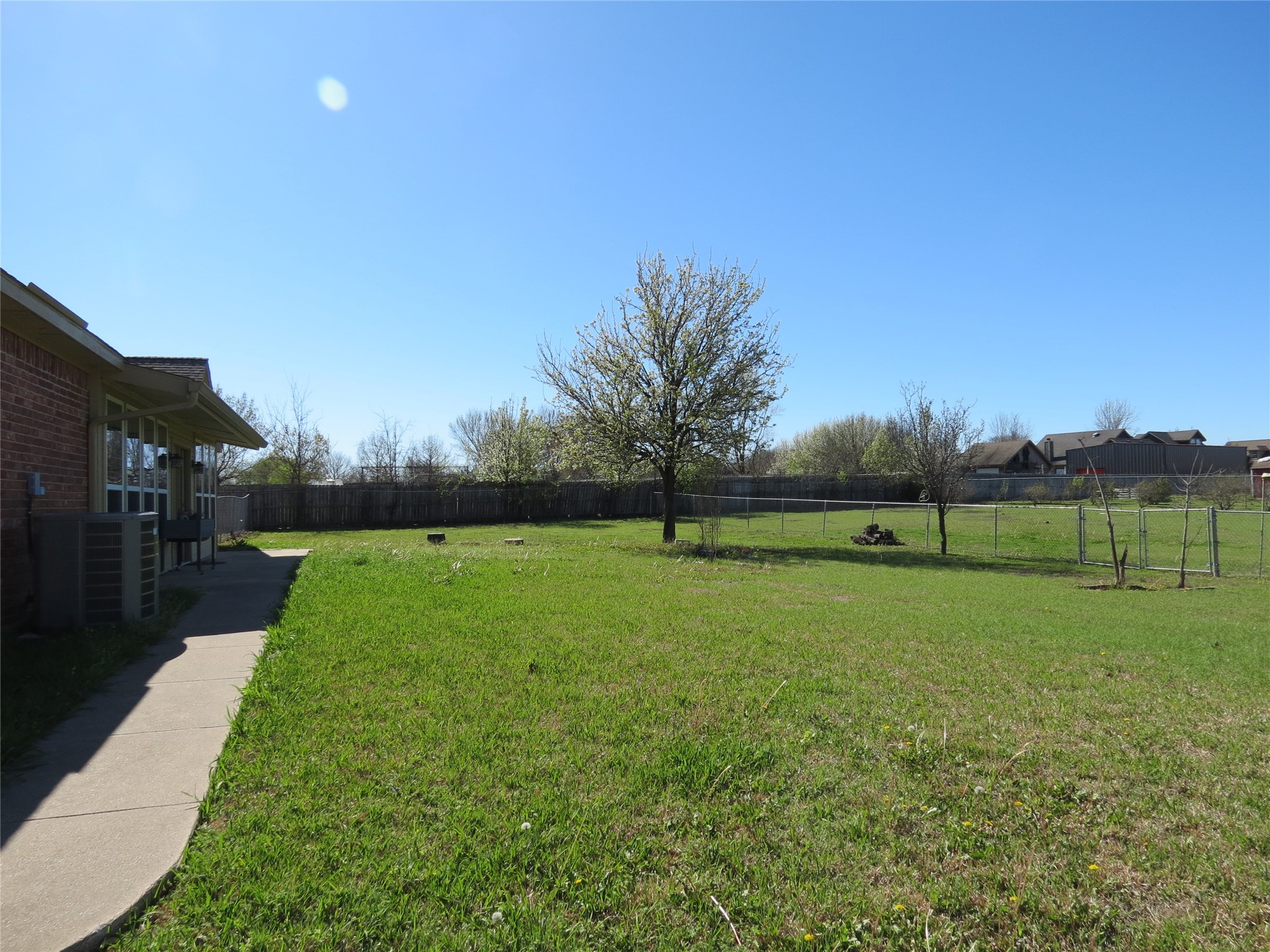 109 Country View Lane Fate TX 75189