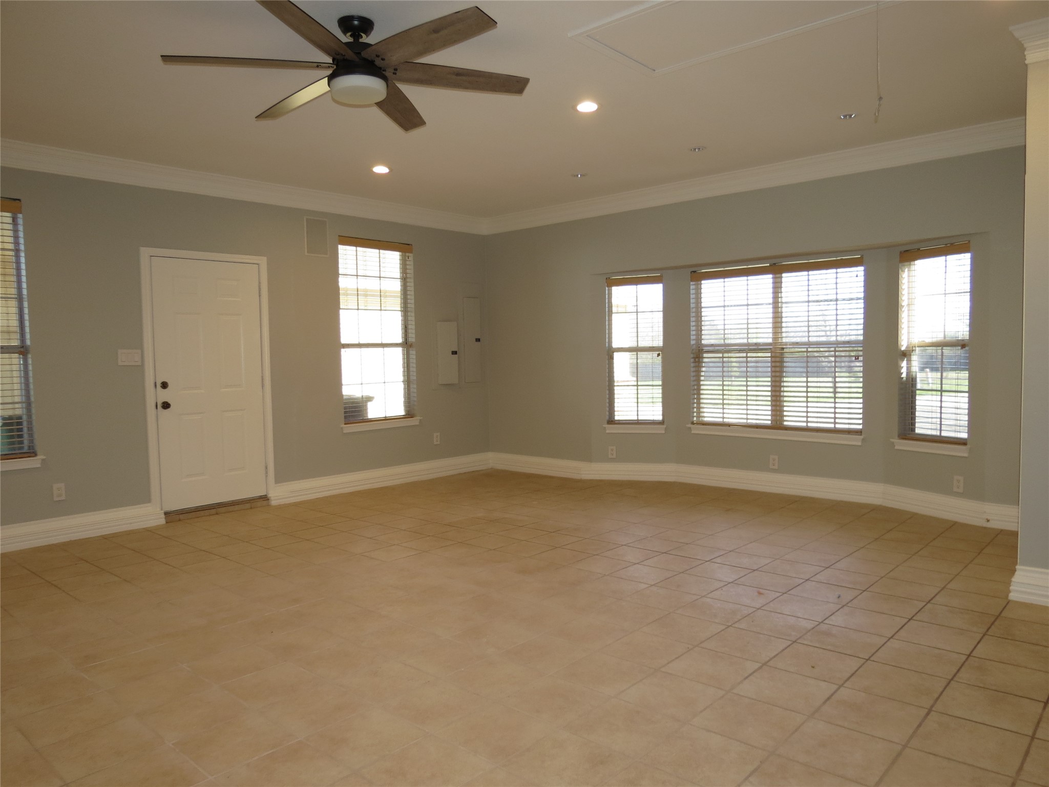 109 Country View Lane Fate TX 75189
