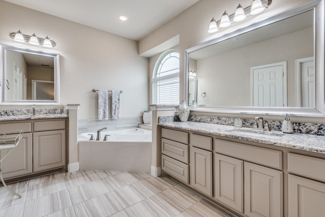 506 Cody Lane Mansfield TX 76063