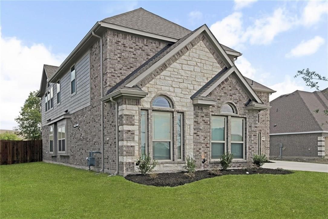 506 Cody Lane Mansfield TX 76063
