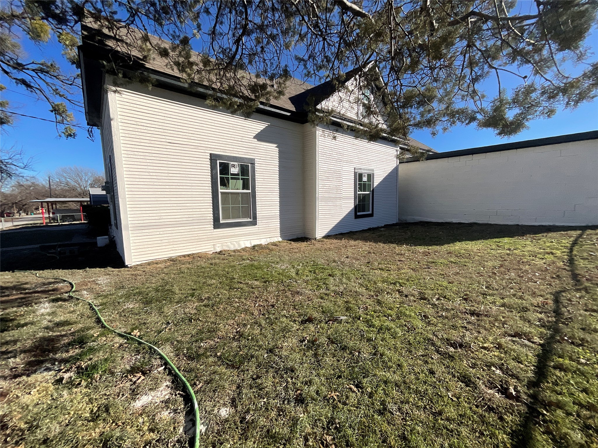 207 College Street Chico TX 76431