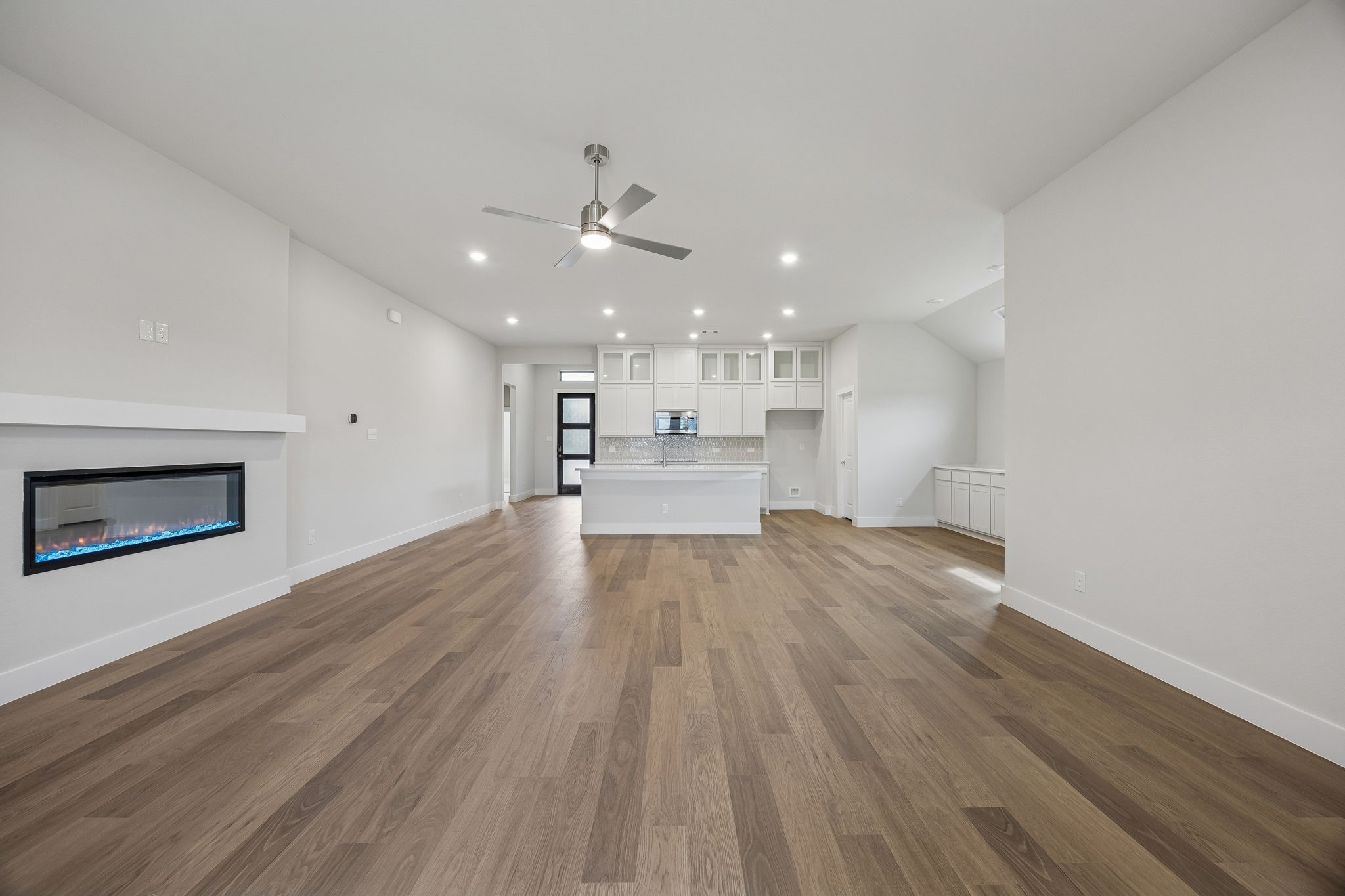 105 William Lane Godley TX 76044