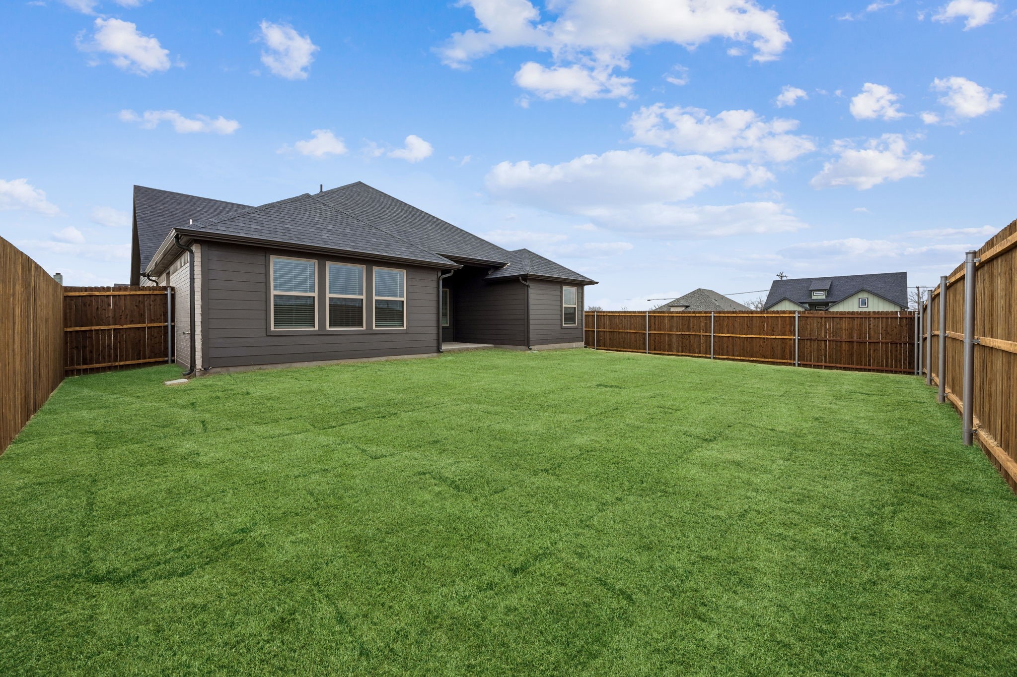 105 William Lane Godley TX 76044