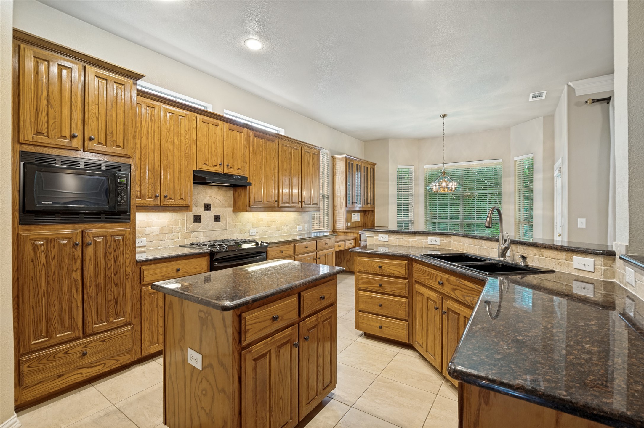 2820 Creek Bend Mckinney TX 75072
