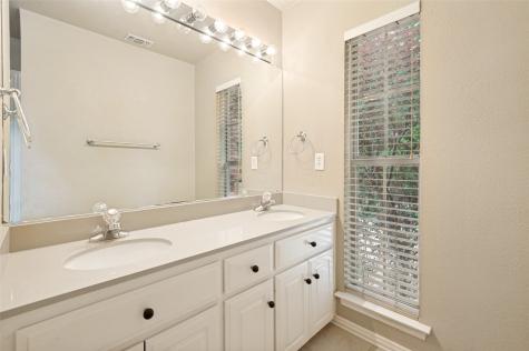 2820 Creek Bend Mckinney TX 75072