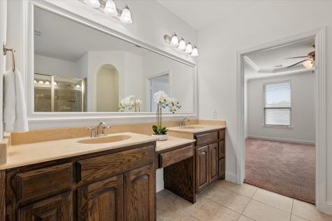 9809 Brazoria Trail Fort Worth TX 76126