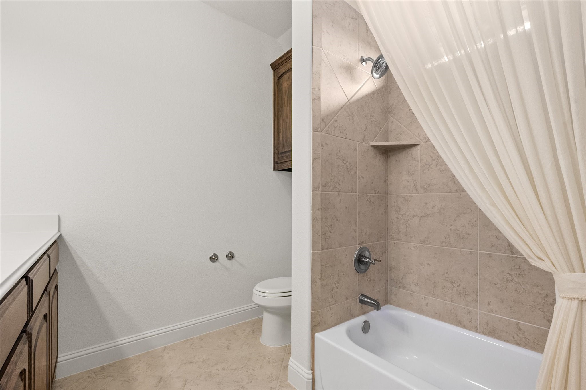 9809 Brazoria Trail Fort Worth TX 76126