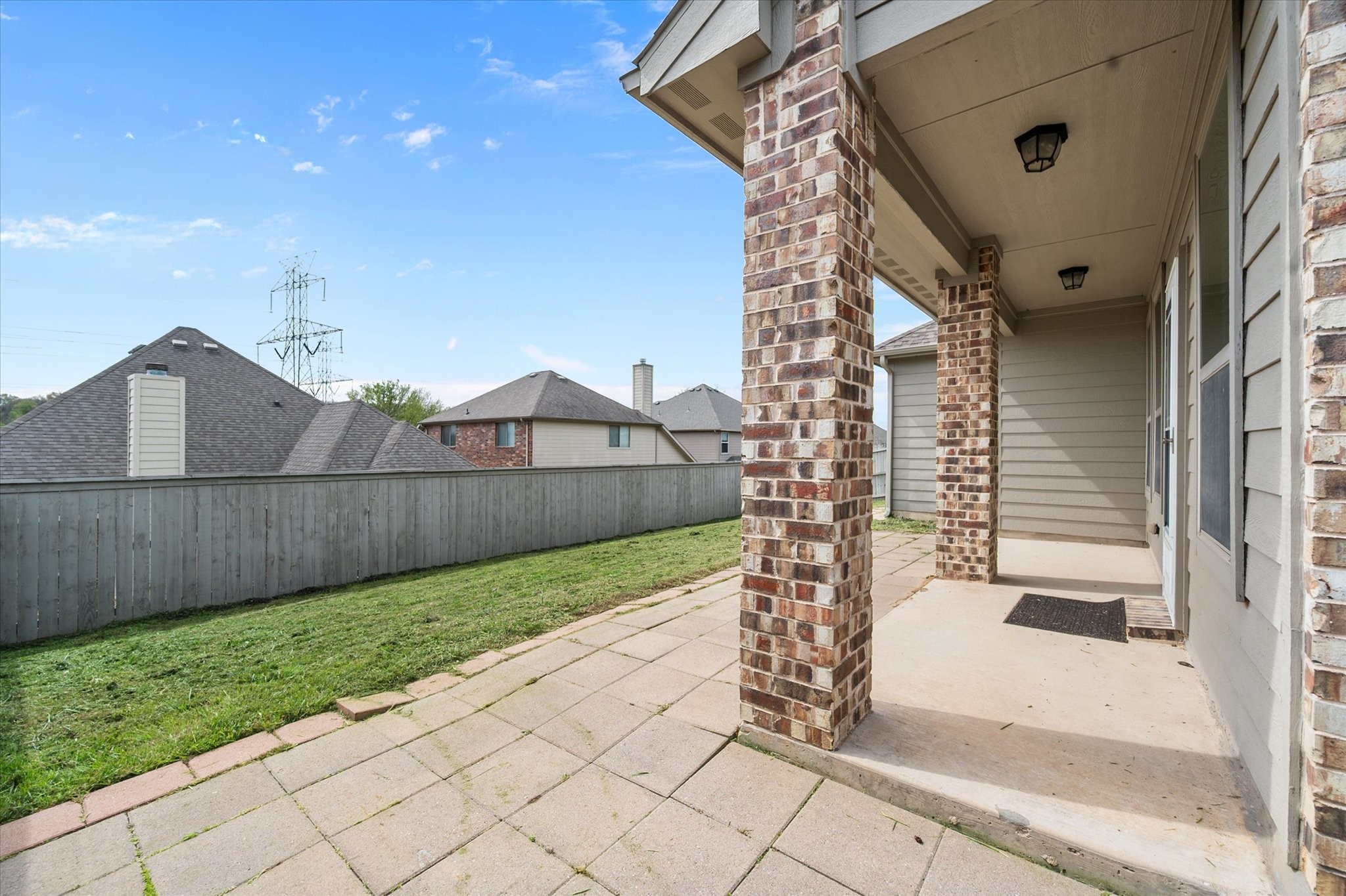 9809 Brazoria Trail Fort Worth TX 76126