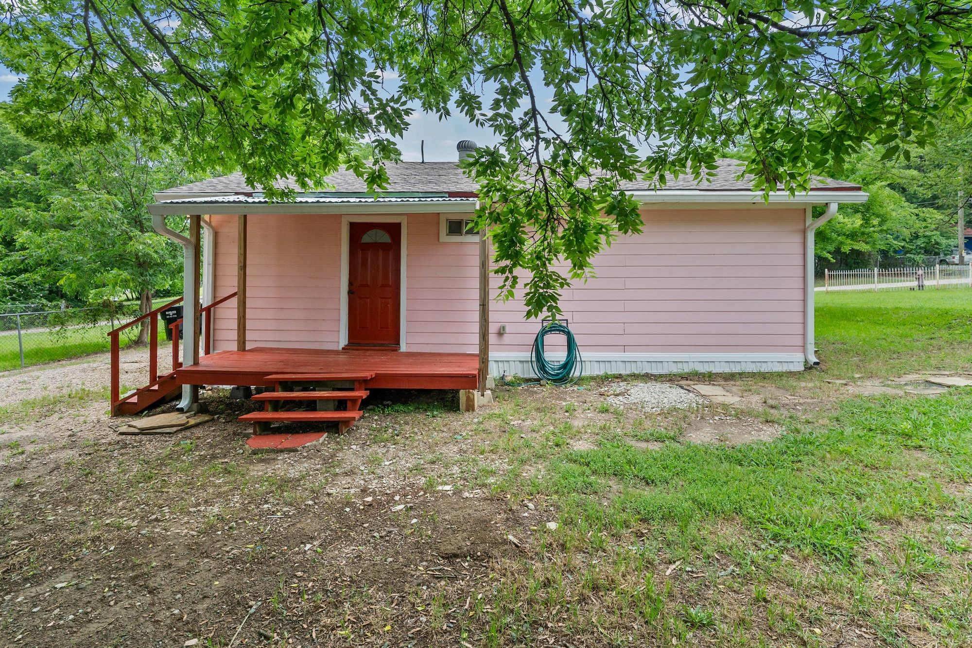 325 West Lane Quinlan TX 75474