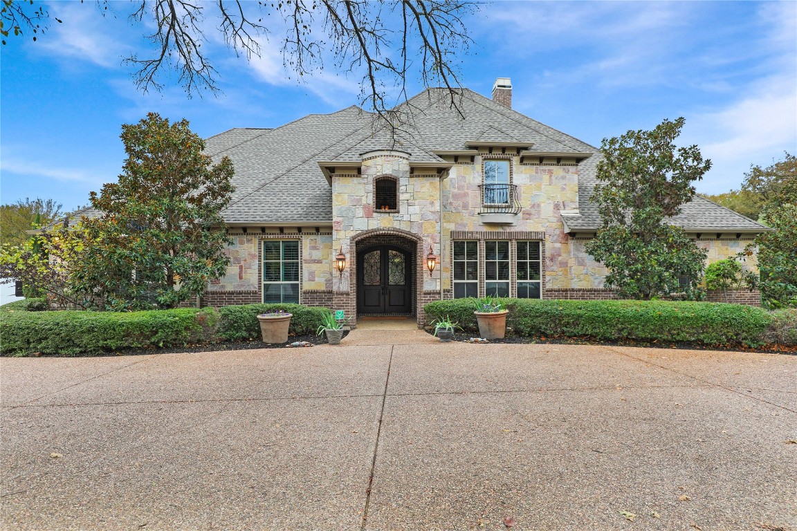 240 Fox Trot Lane Double Oak TX 75077