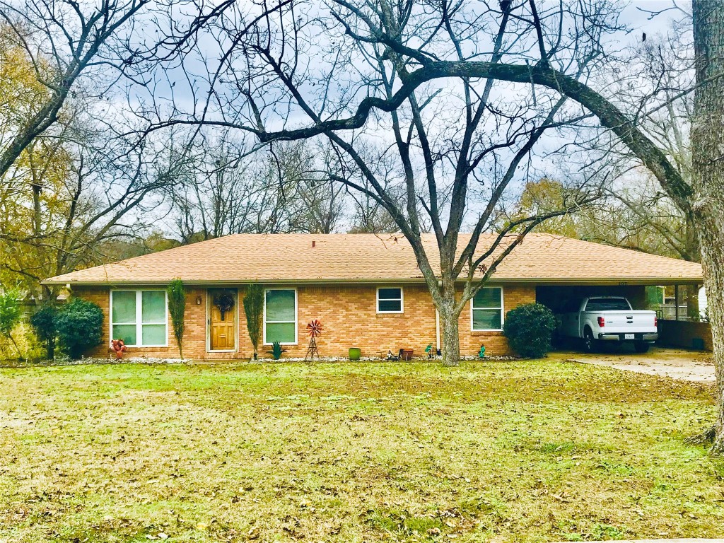 107 Mahan Street Pittsburg TX 75686