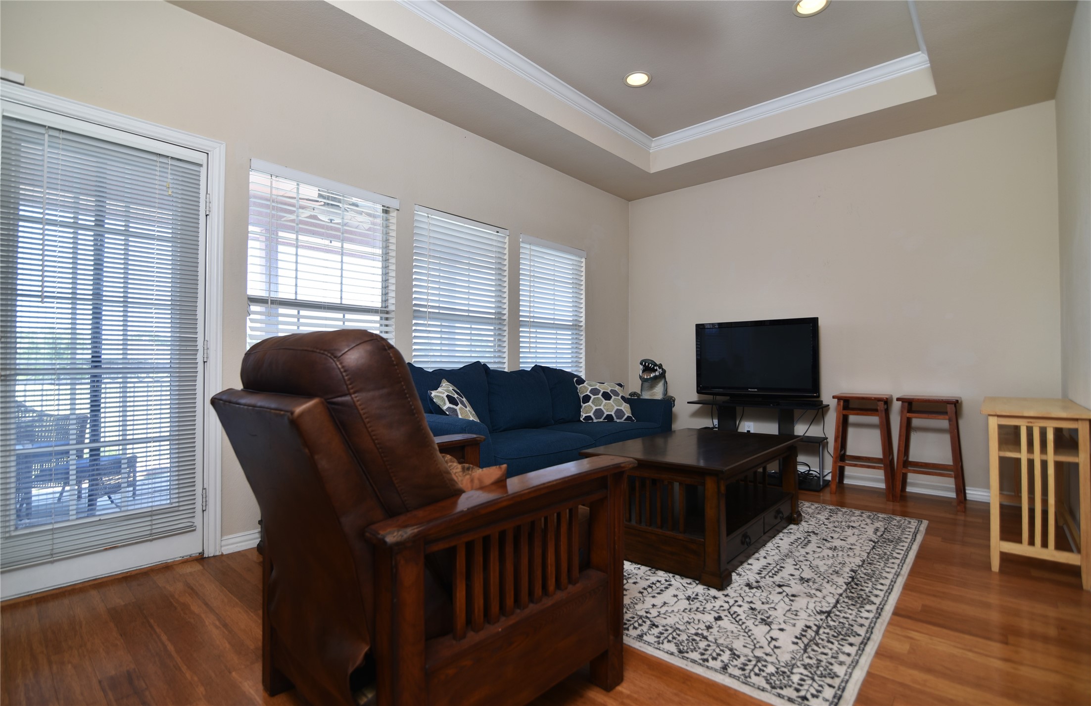 1226 E Oaklawn Drive Talty TX 75160
