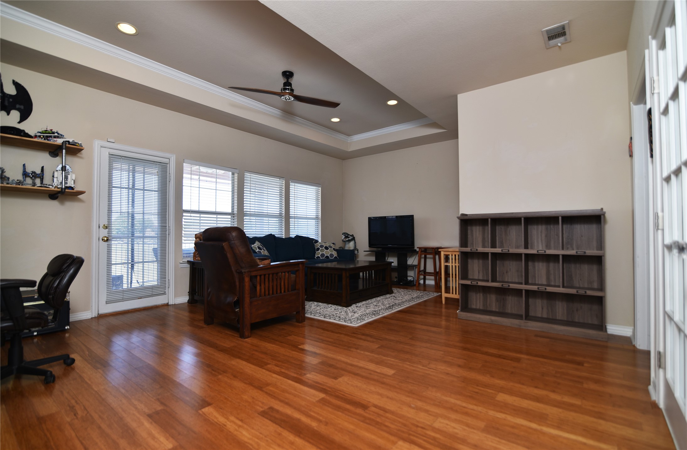1226 E Oaklawn Drive Talty TX 75160
